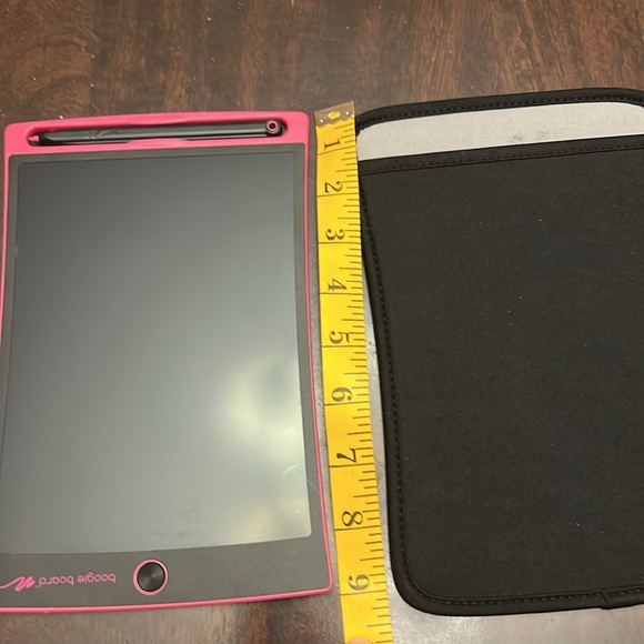 Boogie Board with pen.  Excellent condition - Picture 2 of 6